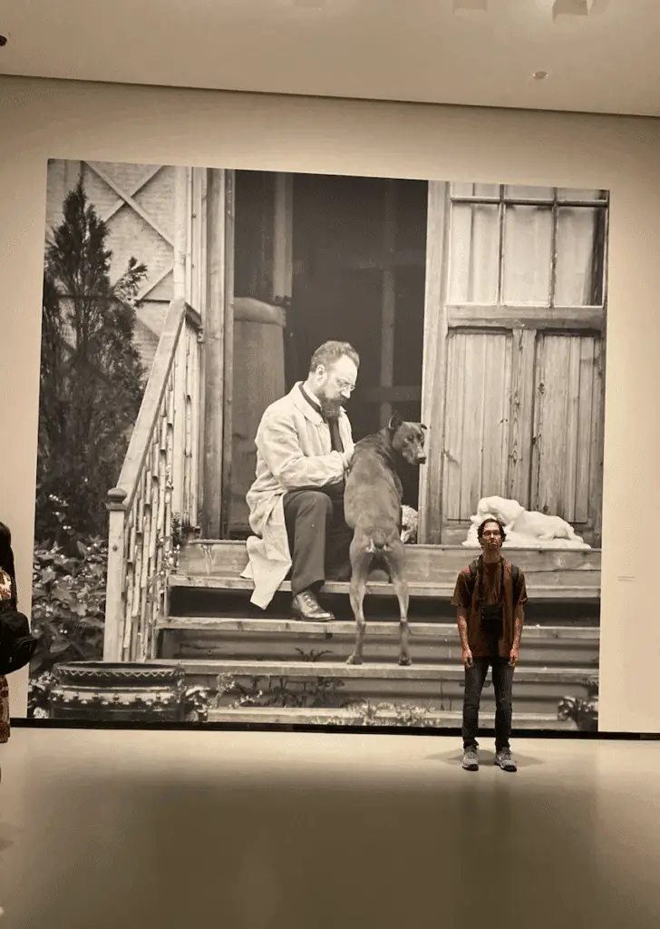 Exposition "L'atelier Rouge de Henri Matisse" ร la Fondation Louis Vuitton en 2004.